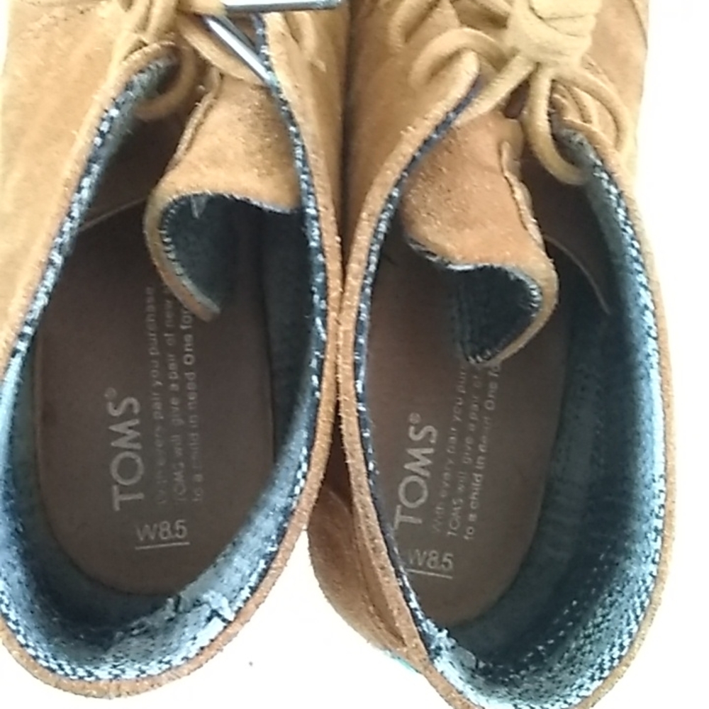 Toms booties. - Picture 8 of 12